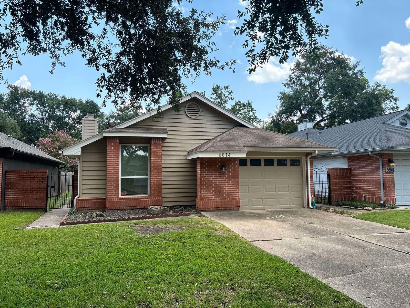 Real estate property located at 8614 Laurel Trails, Harris, Copperfield Northmead Village, Houston, TX, US