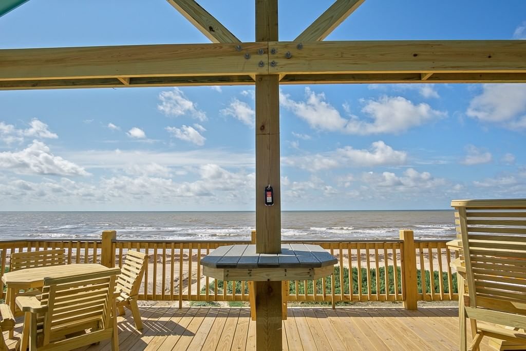 Real estate property located at 1226 Highway 87, Galveston, Breakers #2, Gilchrist, TX, US