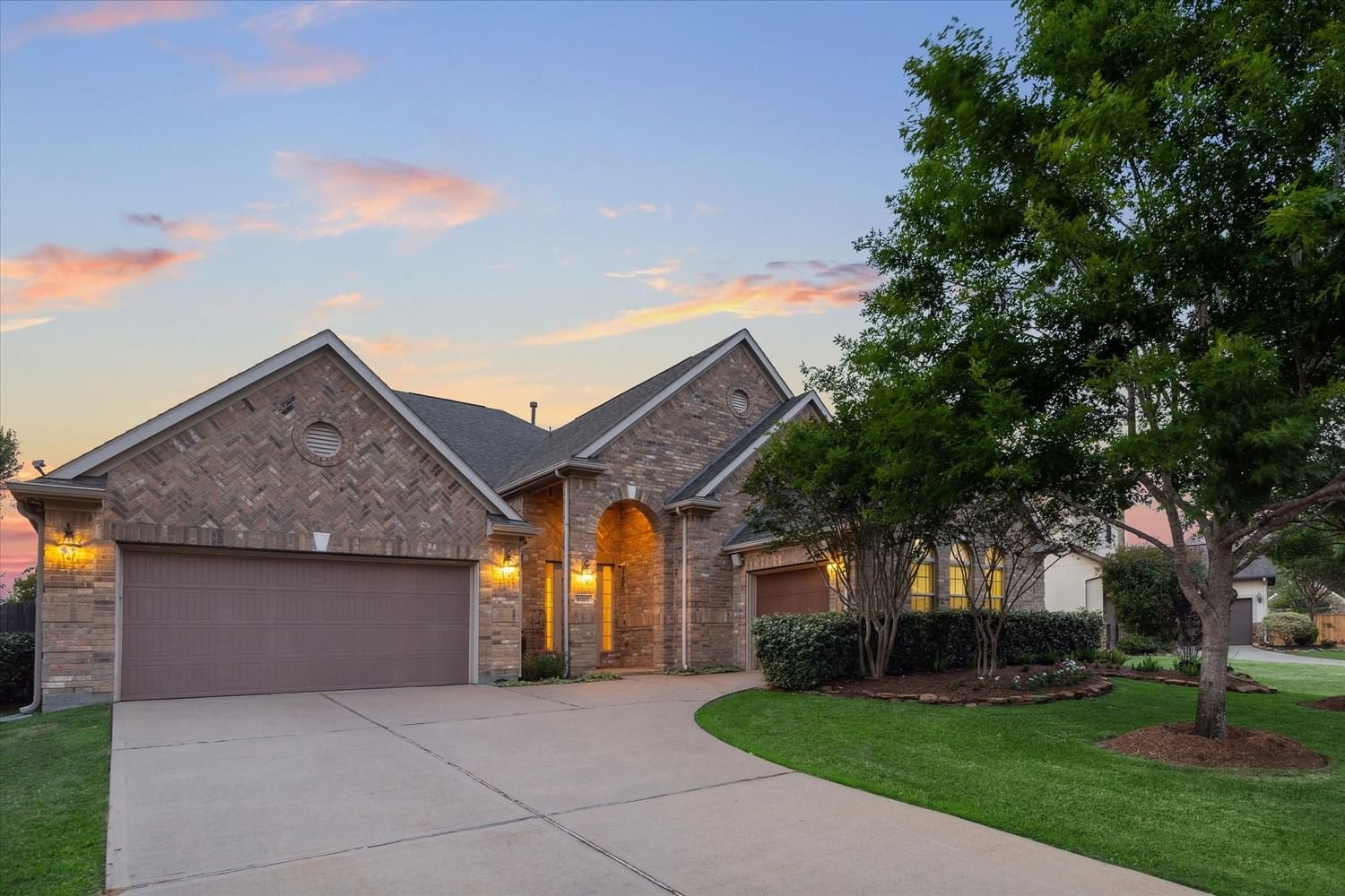 Real estate property located at 10207 Hutton Park, Fort Bend, Cinco Ranch Southwest, Katy, TX, US