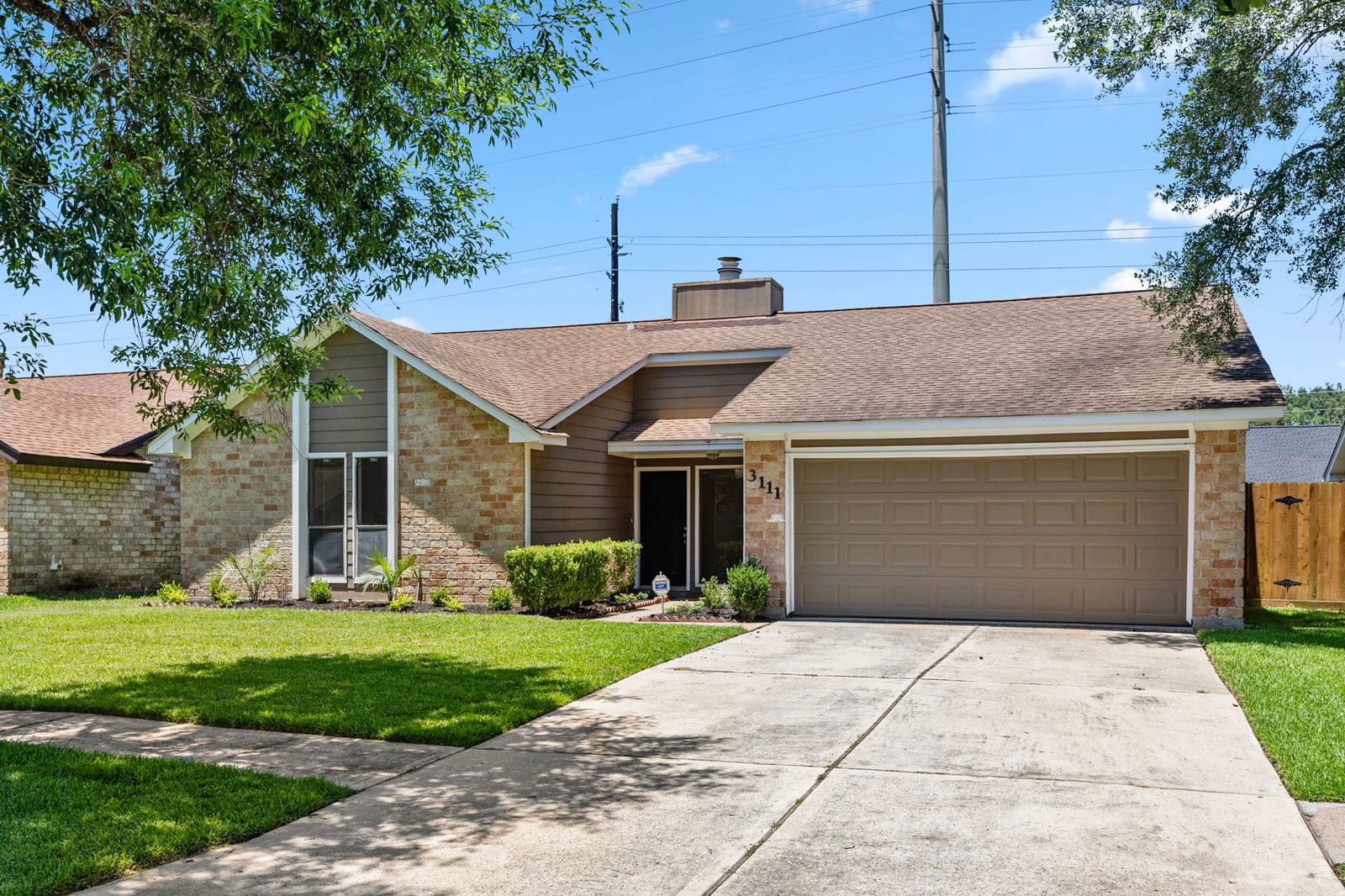 Real estate property located at 3111 Wagon Trail, Fort Bend, Settlers Park Sec 1, Sugar Land, TX, US