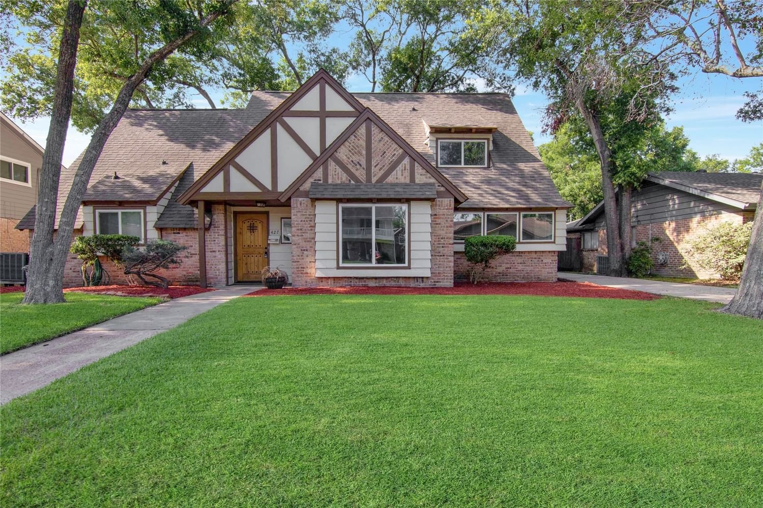Real estate property located at 427 Pebblebrook, Harris, El Lago, El Lago, TX, US