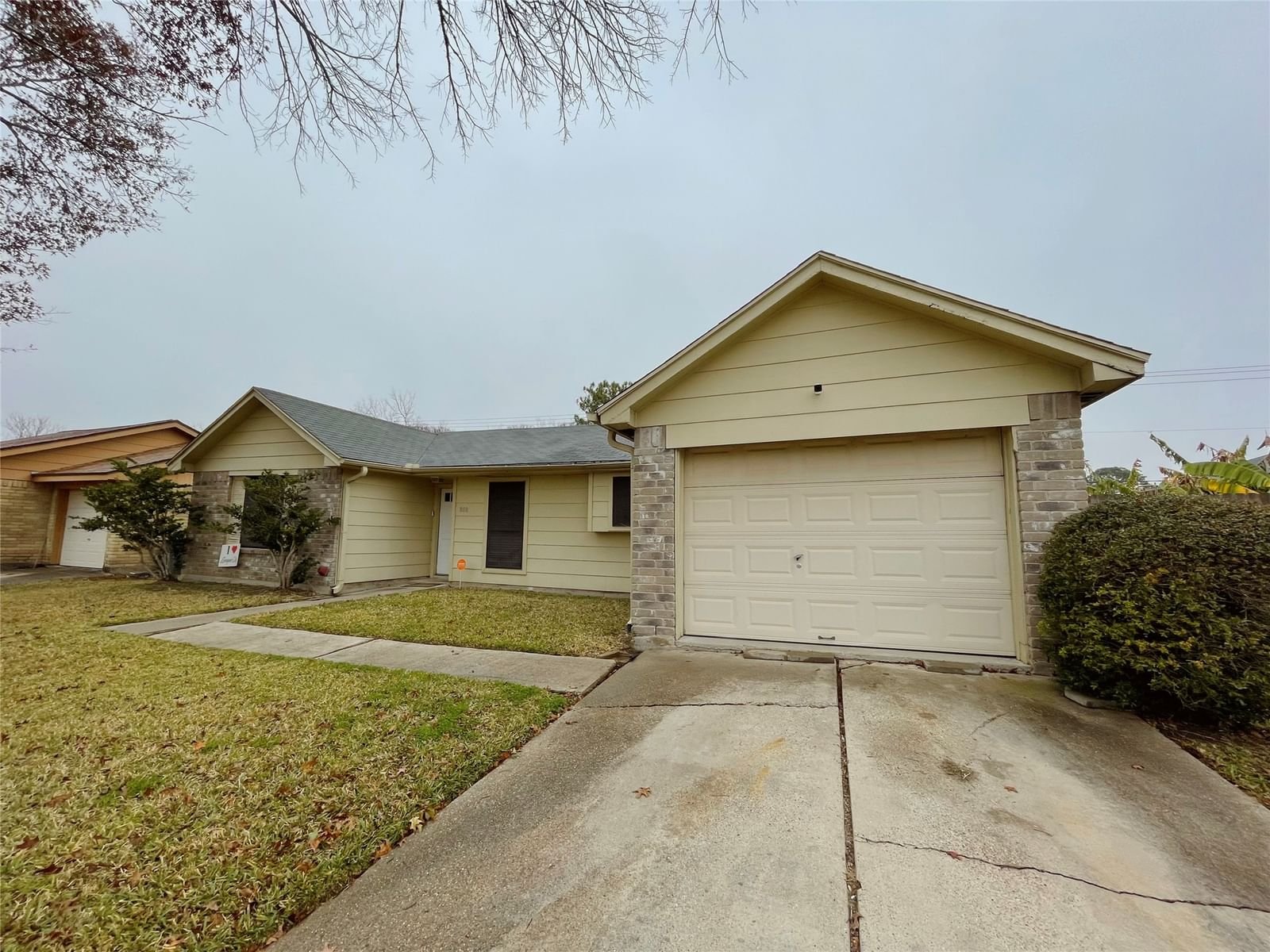 Real estate property located at 808 Dixie, Galveston, The Landing, League City, TX, US