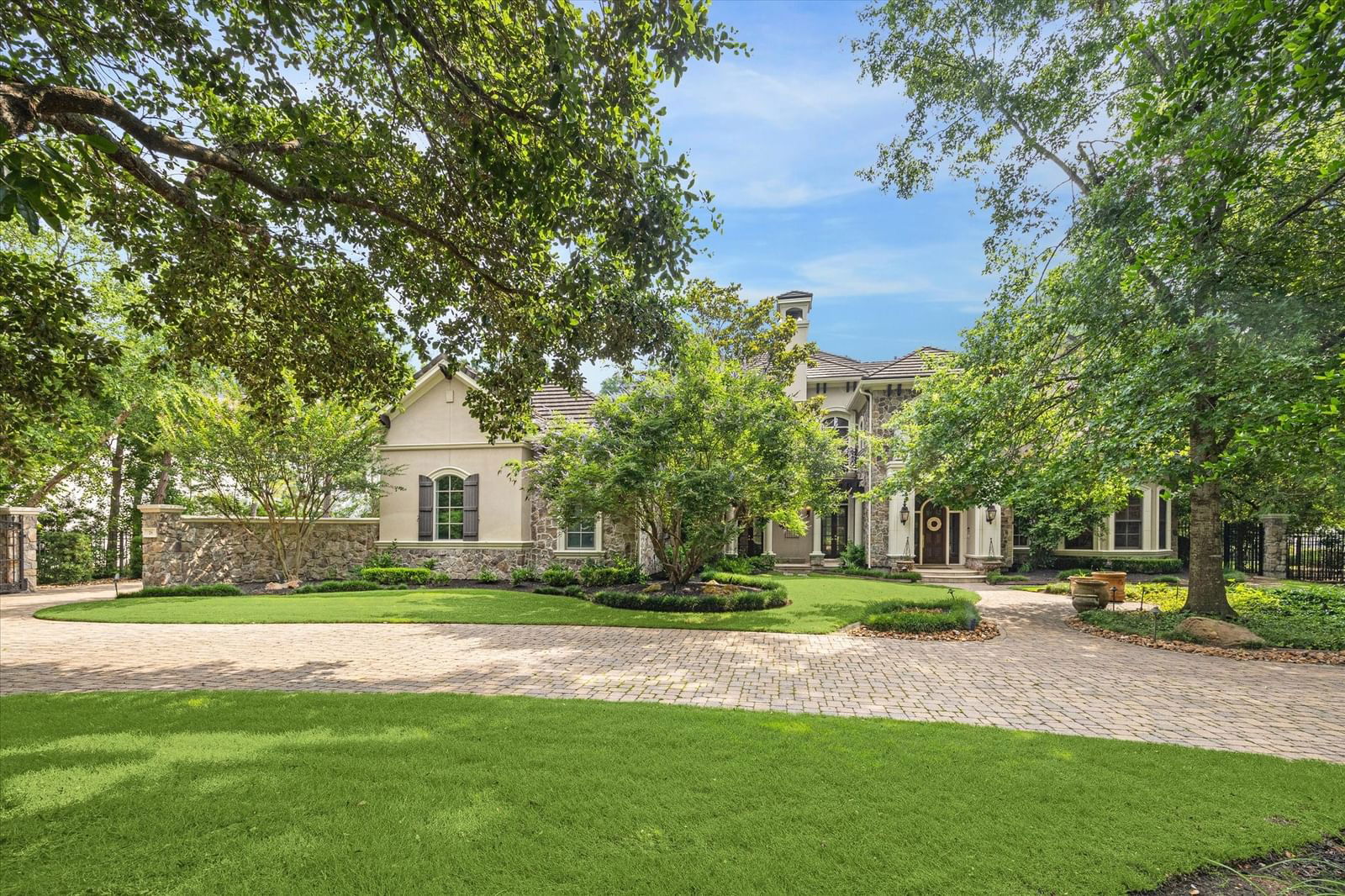Real estate property located at 18 Norlund, Montgomery, Woodlands Village Of Carlton Woods, The Woodlands, TX, US