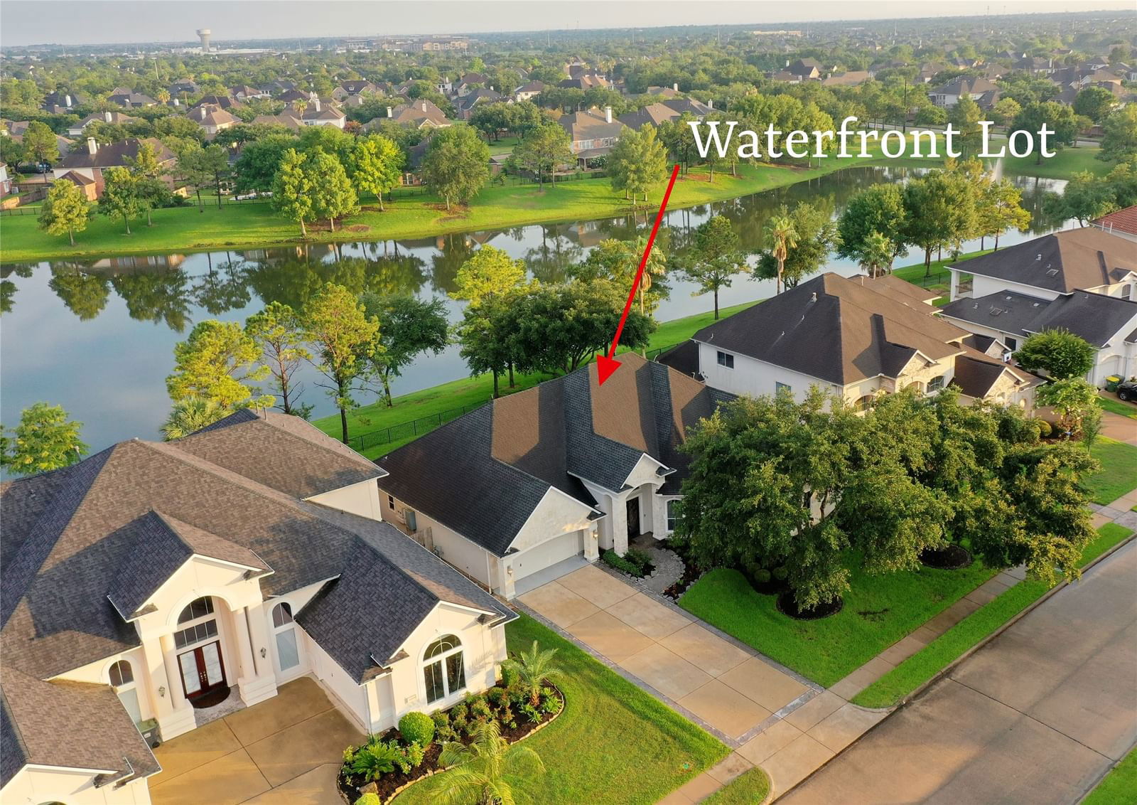 Real estate property located at 11516 Watercastle, Brazoria, Shadow Creek Ranch, Pearland, TX, US