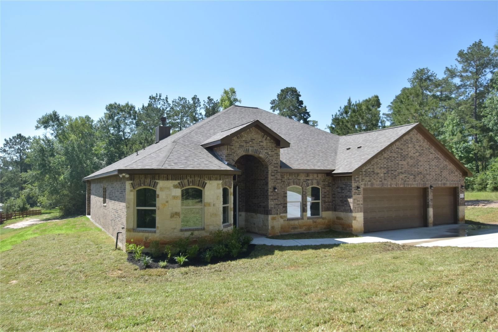 Real estate property located at 110 Tanglewood Ln, Walker, TIMBERWILDE - SEC 4, Huntsville, TX, US