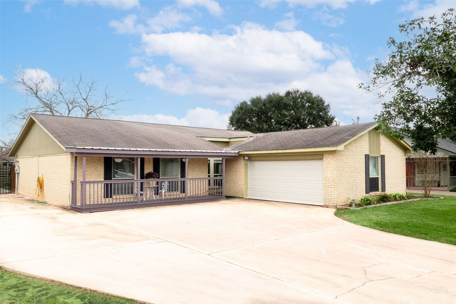 Real estate property located at 1811 Willow Bend, Wharton, Chapel Heights, Wharton, TX, US