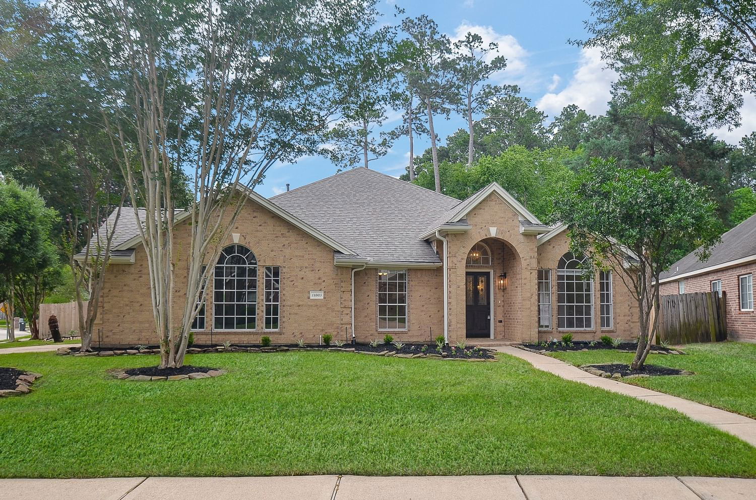 Real estate property located at 11803 Gatesden, Harris, Lakewood Grove, Tomball, TX, US
