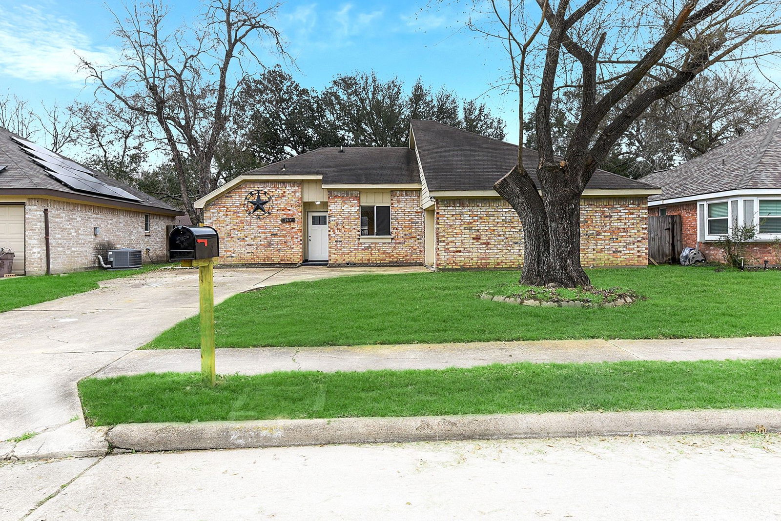 Real estate property located at 2614 Village Circle, Harris, Katy, TX, US