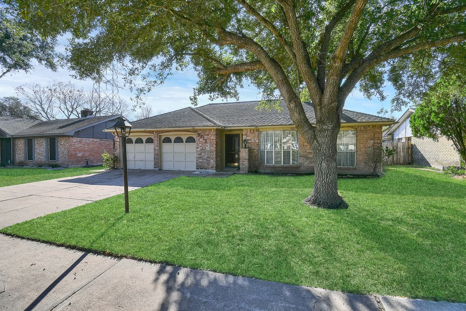 Real estate property located at 9315 Twin Hills, Harris, Braeburn Valley West Sec 01, Houston, TX, US