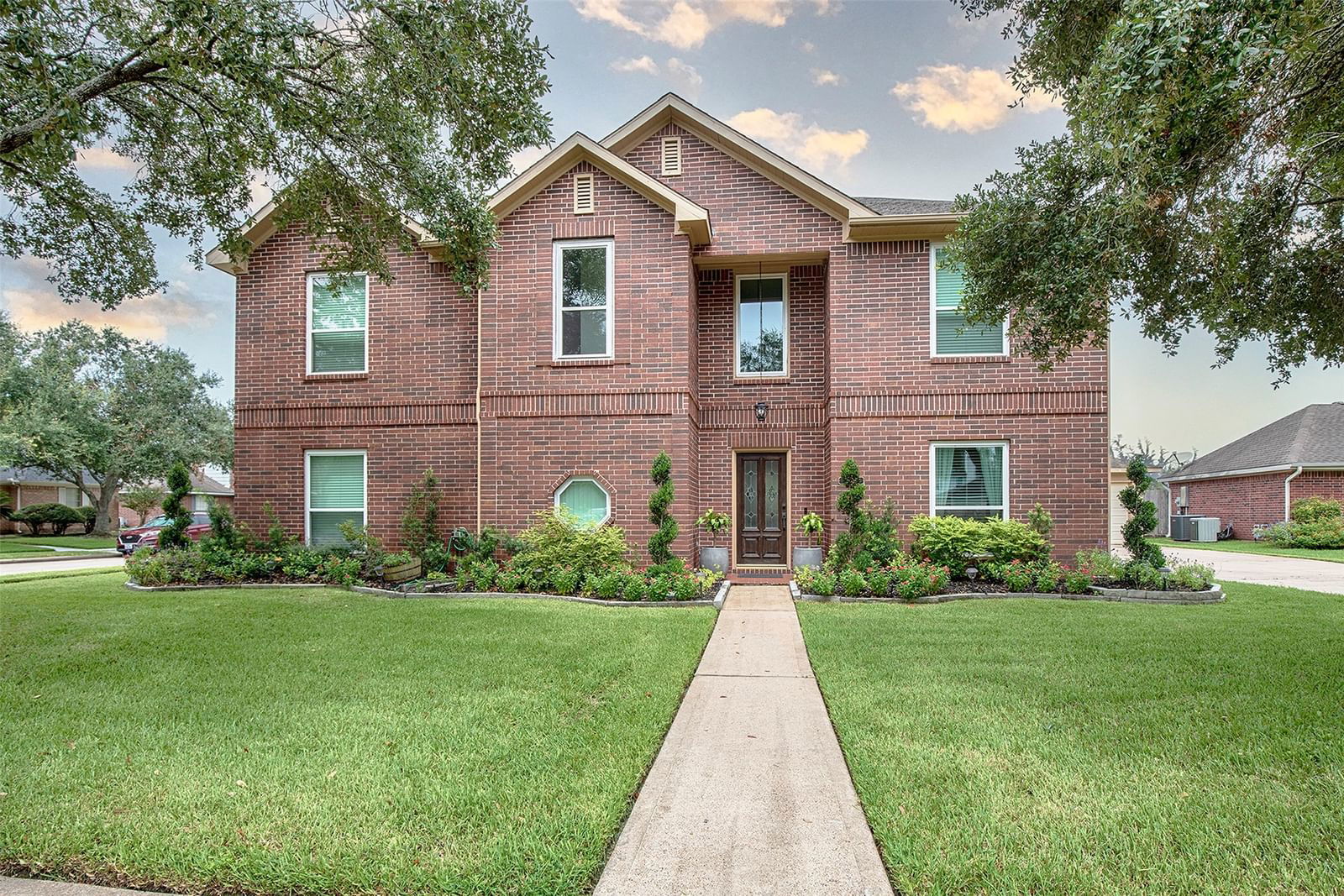 Real estate property located at 3605 Inverness, Brazoria, Rustic Oaks 70 W D C Hall P, Pearland, TX, US