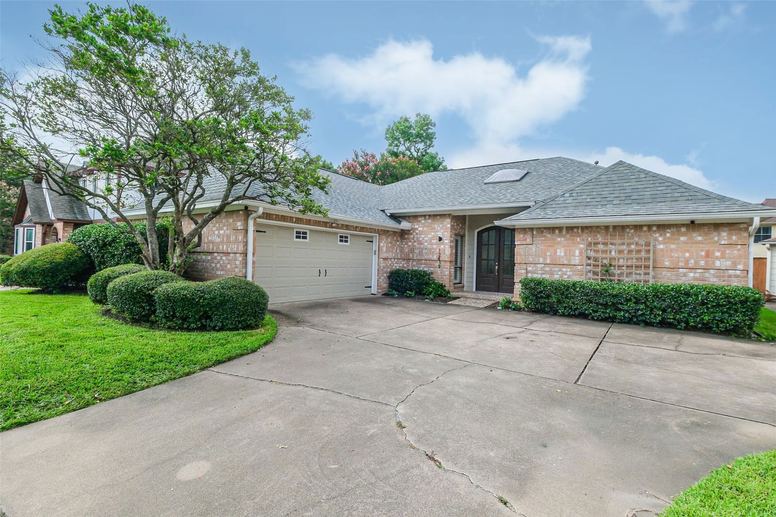 Real estate property located at 12439 Meadow Lake, Harris, Ashford Hollow, Houston, TX, US