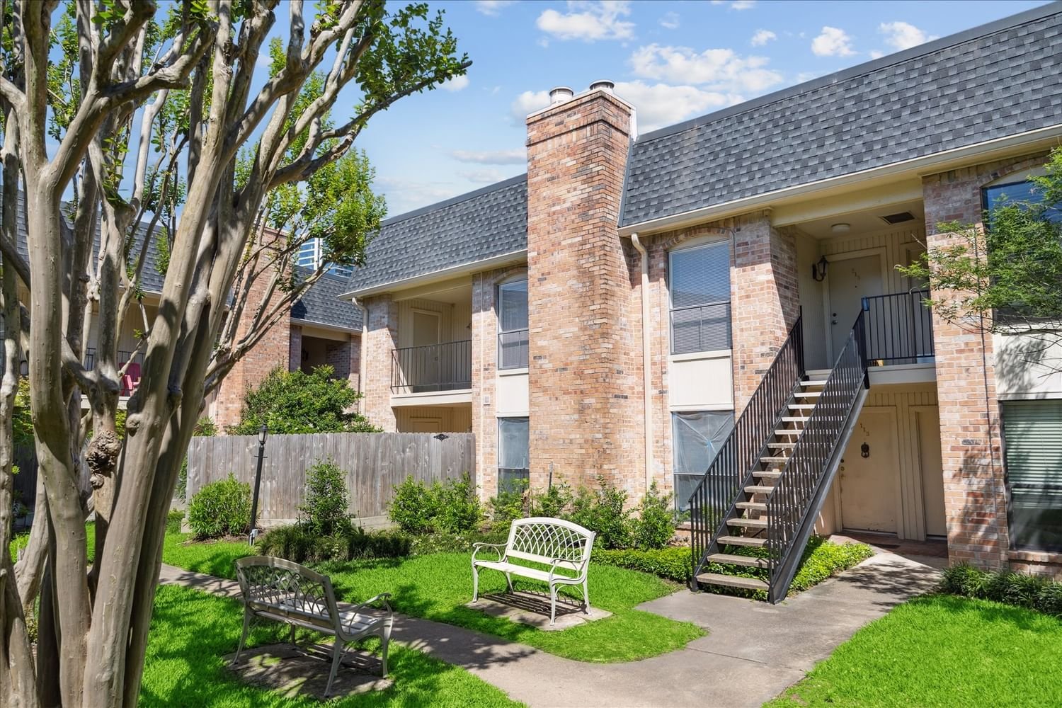Real estate property located at 1601 Shepherd #213, Harris, River Oaks Gardens Condo, Houston, TX, US