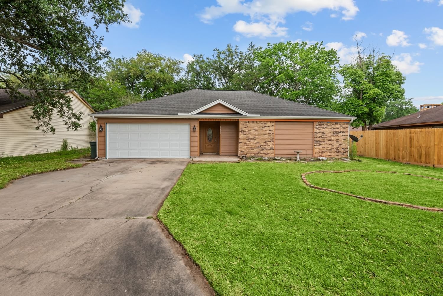 Real estate property located at 2985 Willow, Jefferson, Willow Creek, Beaumont, TX, US