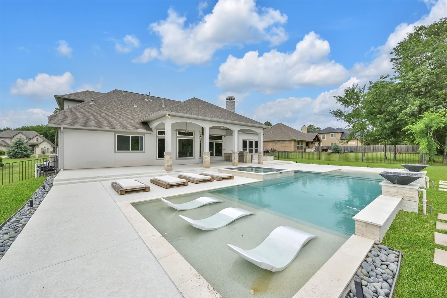 Real estate property located at 11738 Grand Pond, Montgomery, Grand Harbor 15, Montgomery, TX, US
