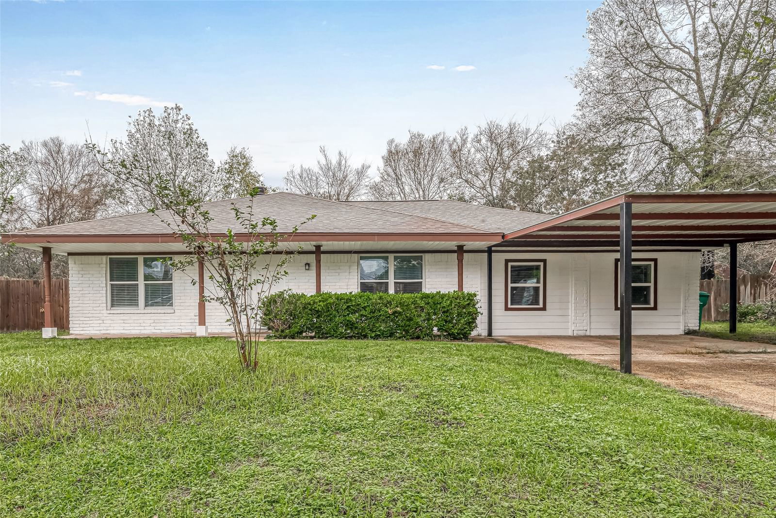 Real estate property located at 2307 Thompson, Montgomery, Conroe, TX, US