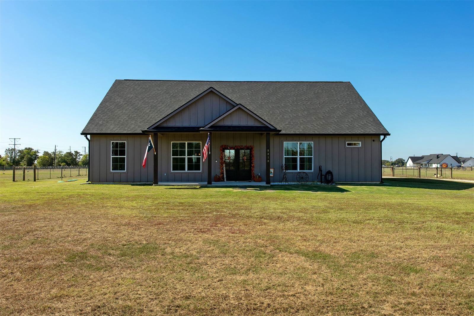 Real estate property located at 5213 County Road 127, Grimes, Harpers Way Sub, Iola, TX, US