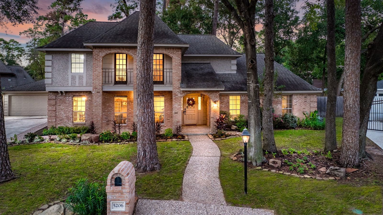 Real estate property located at 5206 Westerham, Harris, Huntwick Forest, Houston, TX, US