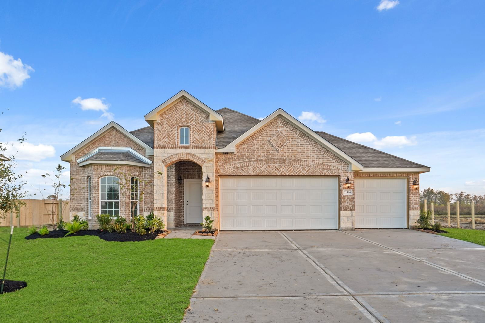 Real estate property located at 11506 Youngquist, Chambers, Country Creek, Mont Belvieu, TX, US