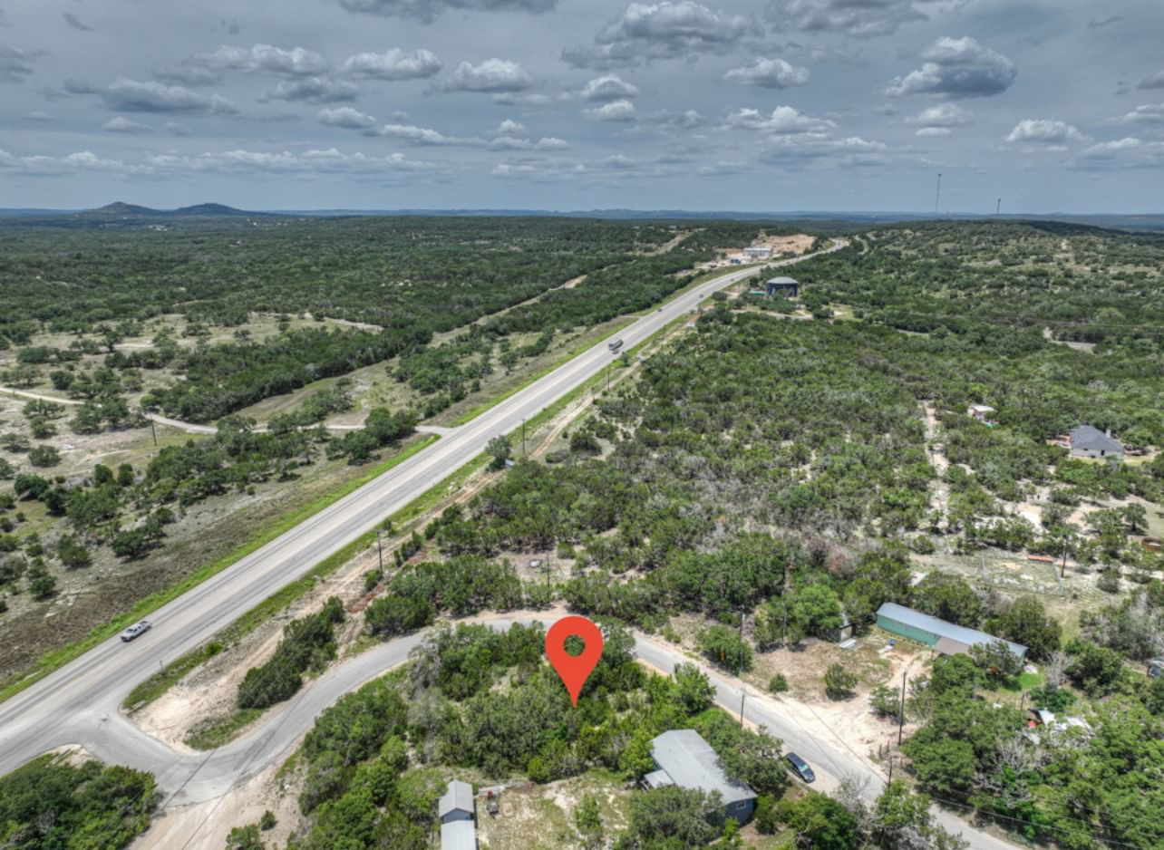 Real estate property located at 000 Contour Dr, Blanco, Lake Of The Hills West, Spring Branch, TX, US