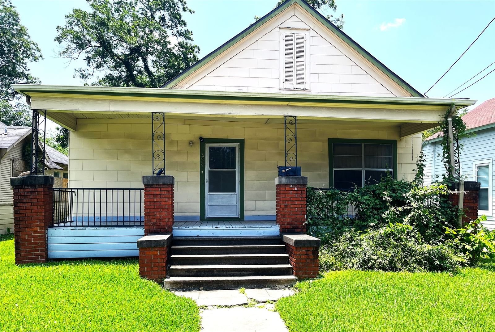 Real estate property located at 2209 Gano, Harris, Little & Dickinson, Houston, TX, US