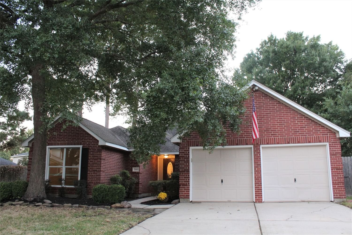 Real estate property located at 21465 Towerguard, Montgomery, Kings Manor 02, Kingwood, TX, US