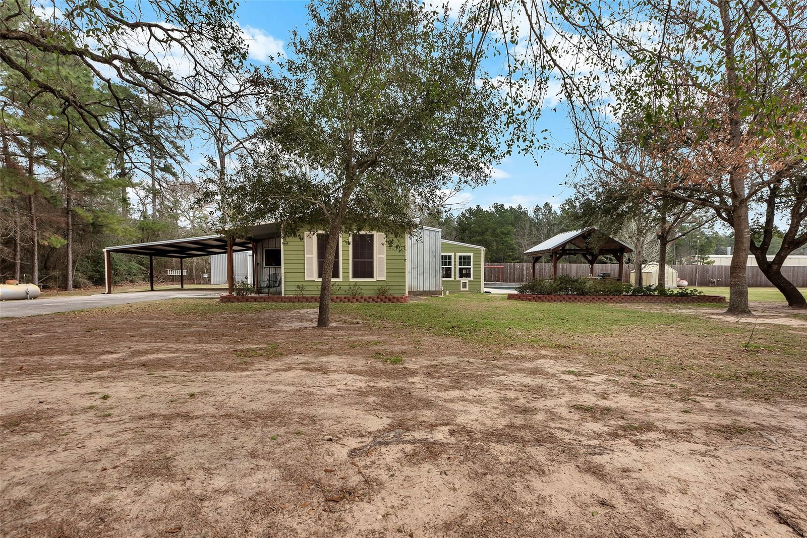 Real estate property located at 13 Jack Pate, Walker, no, New Waverly, TX, US