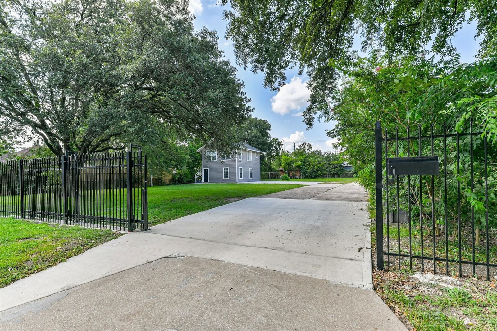 Real estate property located at 7309 Moline, Harris, Houston Acreage Estates, Houston, TX, US