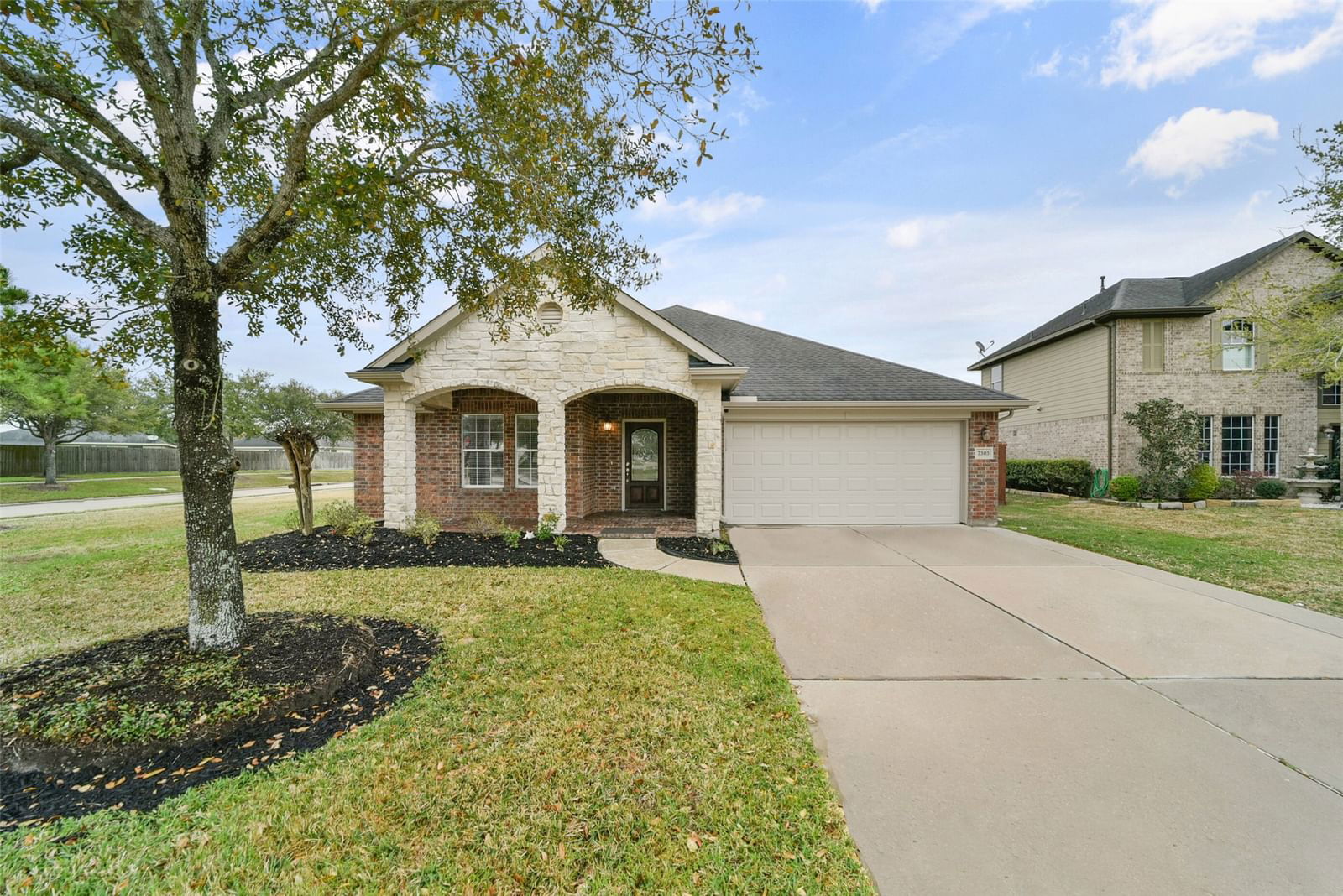 Real estate property located at 7303 Still Haven, Fort Bend, Lost Creek, Richmond, TX, US