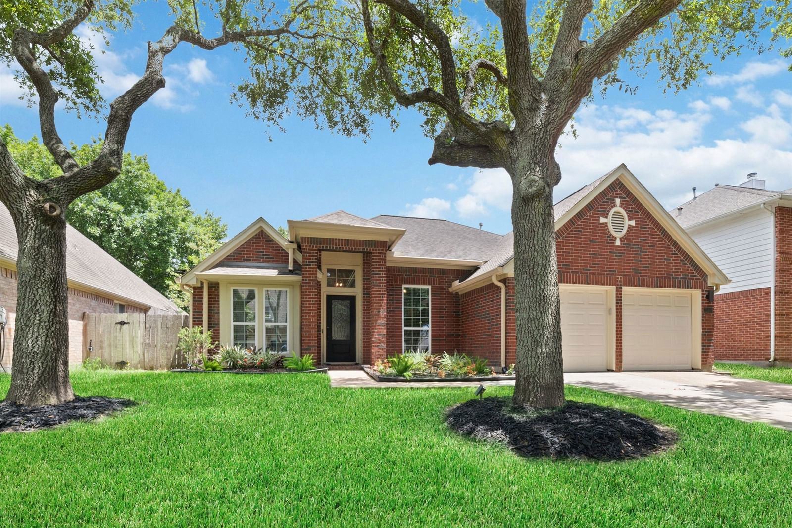 Real estate property located at 1502 Almond Brook, Harris, Bay Pointe, Houston, TX, US