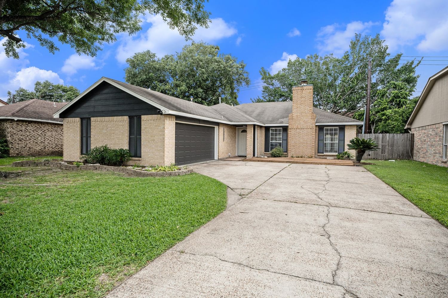 Real estate property located at 10923 Collingswood, Harris, Fairmont Park East Sec 02, La Porte, TX, US