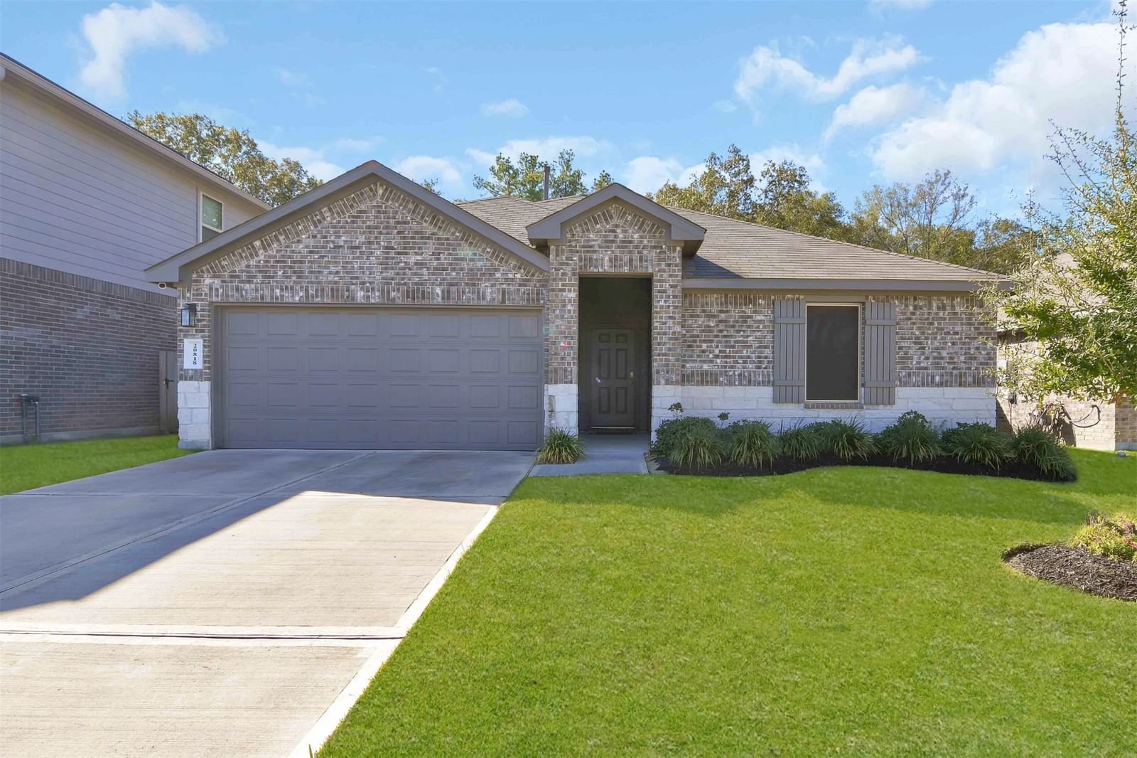 Real estate property located at 20818 Olive Leaf, Montgomery, New Caney, TX, US
