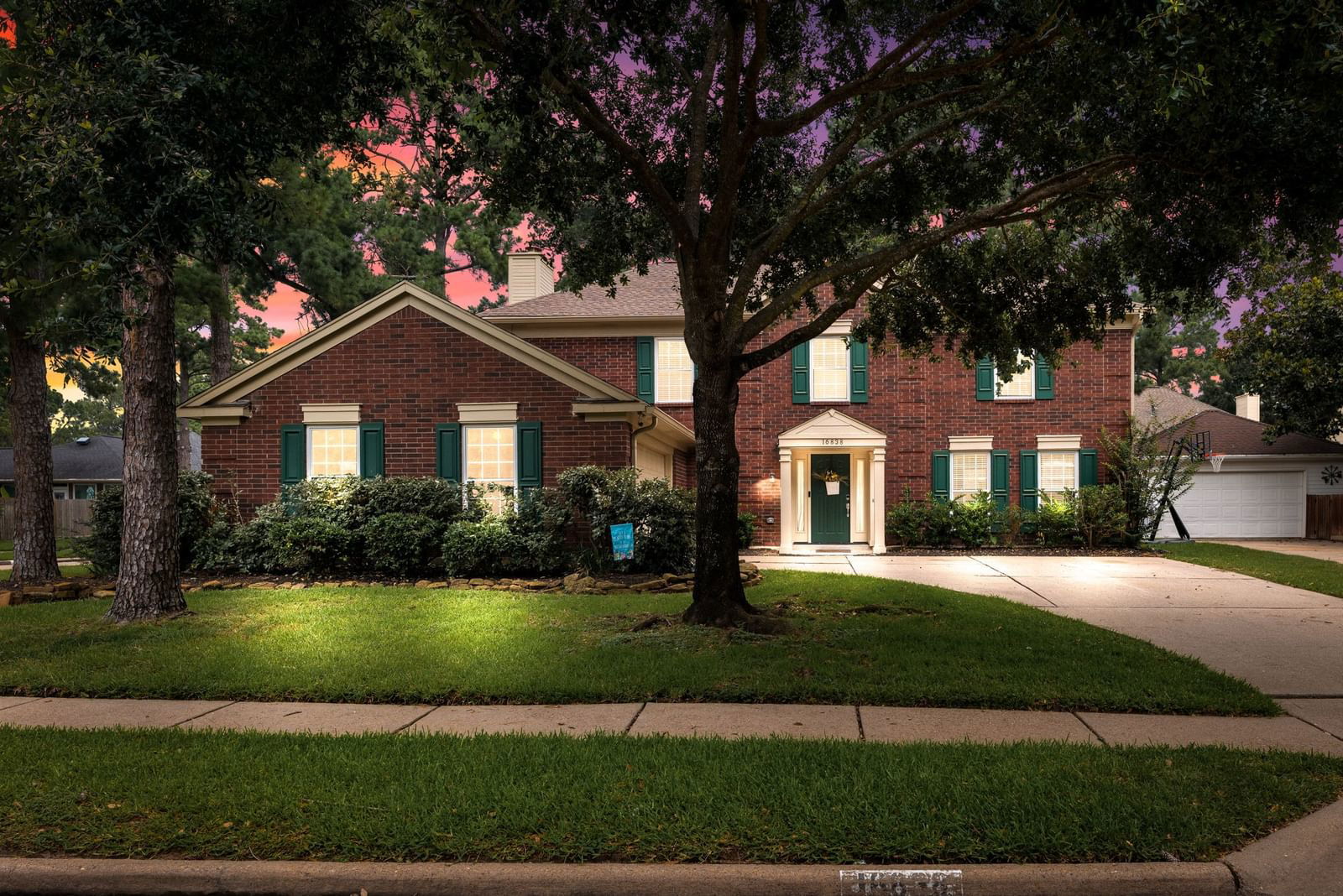 Real estate property located at 16838 Country Bridge, Harris, Copperfield Southcreek Village, Houston, TX, US