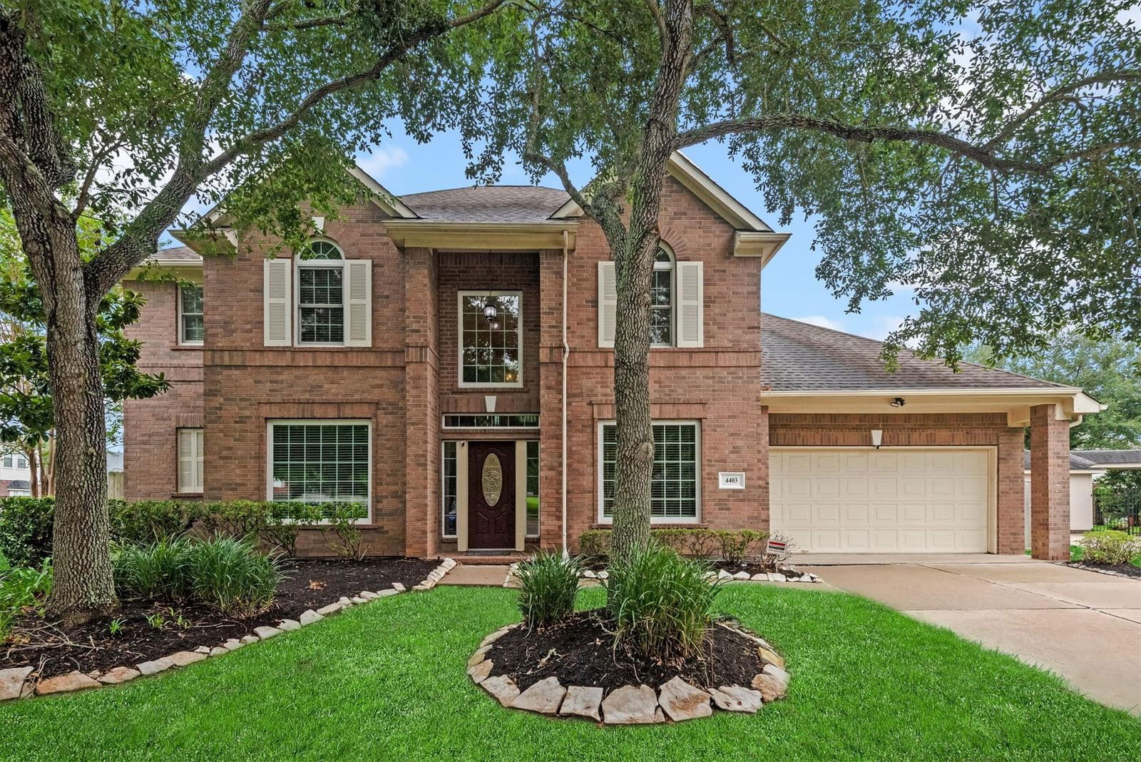 Real estate property located at 4403 Eagle Mountain, Fort Bend, Waterside Estates, Richmond, TX, US