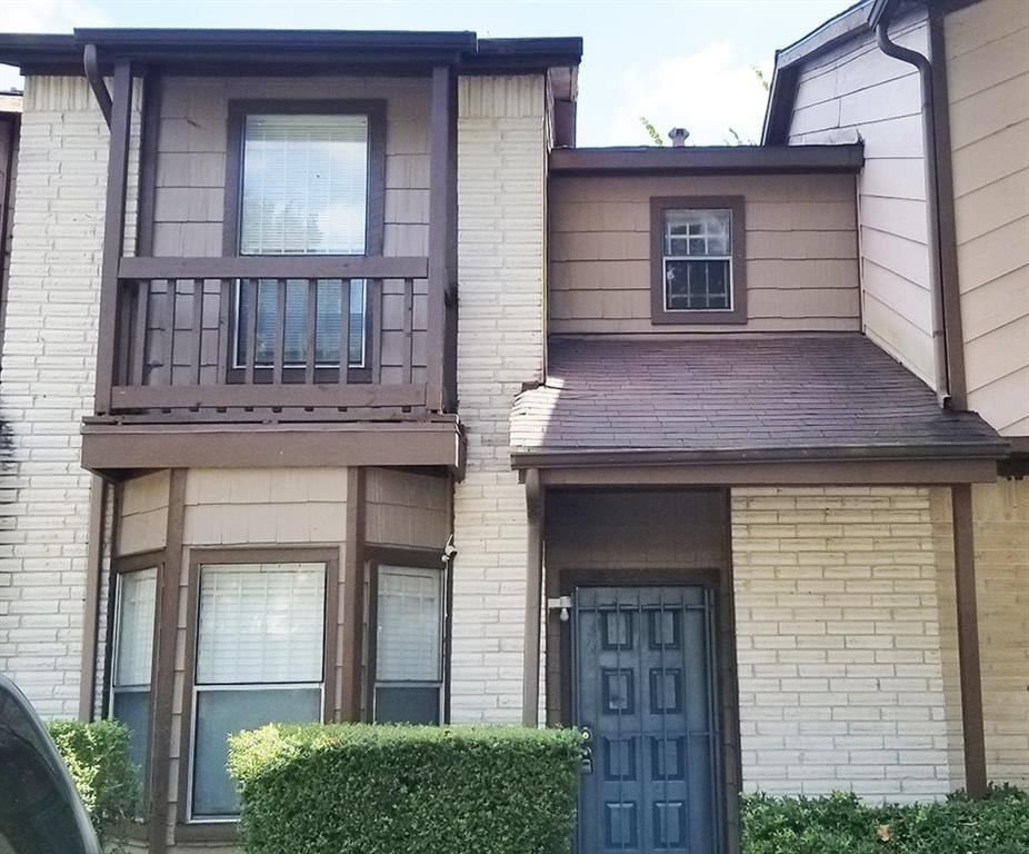 Real estate property located at 12400 Brookglade #28, Harris, New Leaf Place Sec 01, Houston, TX, US