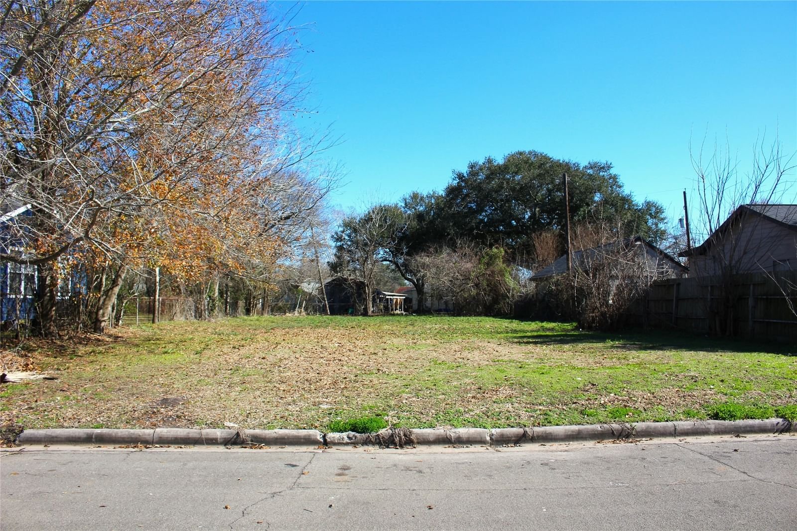 Real estate property located at 1012 Sunset, Harris, Wynnewood Sec 01 & 02, Baytown, TX, US