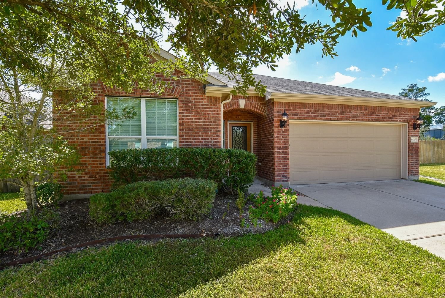 Real estate property located at 9247 Durango Point, Harris, Houston, TX, US