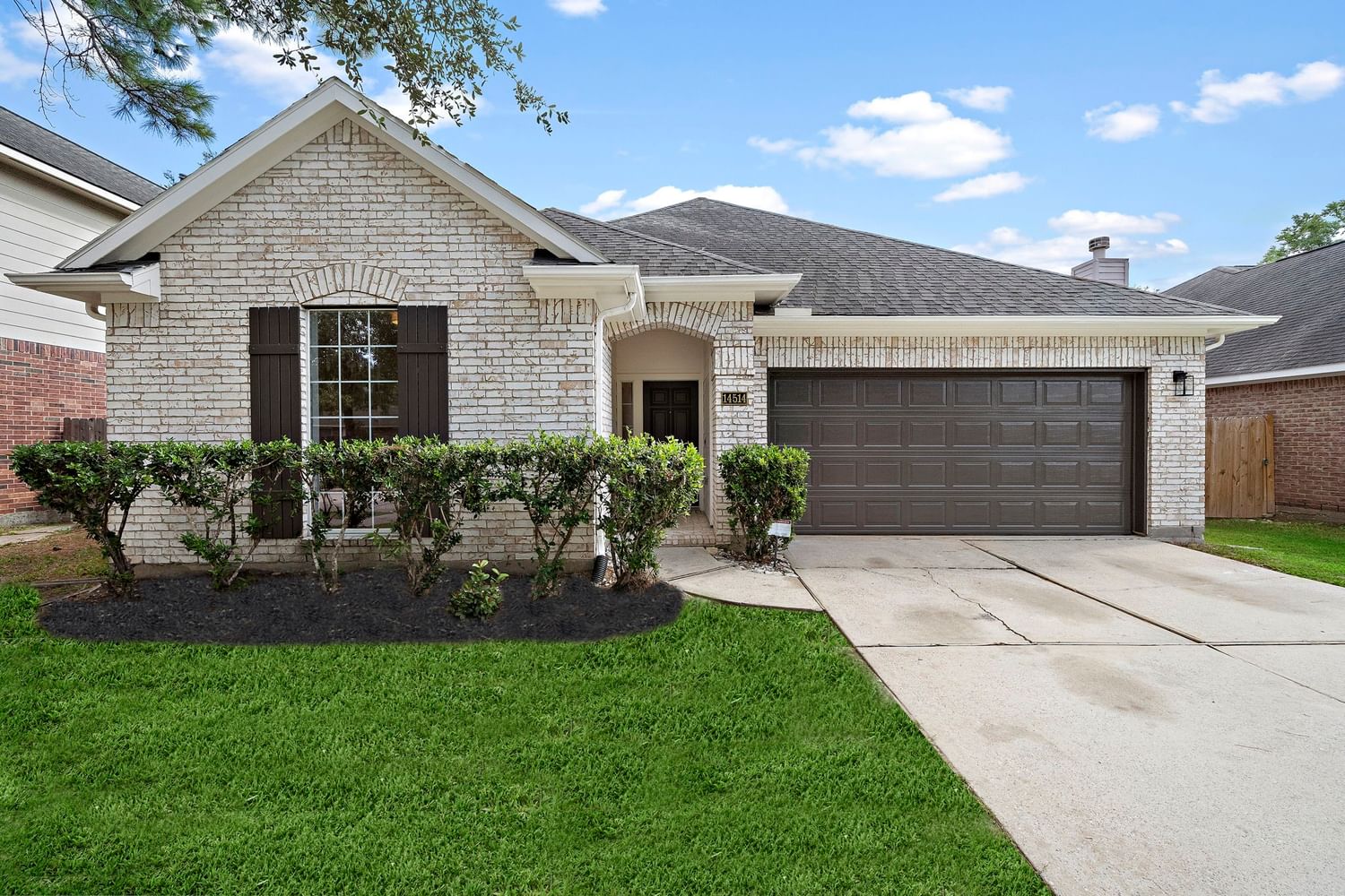 Real estate property located at 14514 Red Tailed Hawk, Harris, Lake Forest Village Sec 02, Houston, TX, US