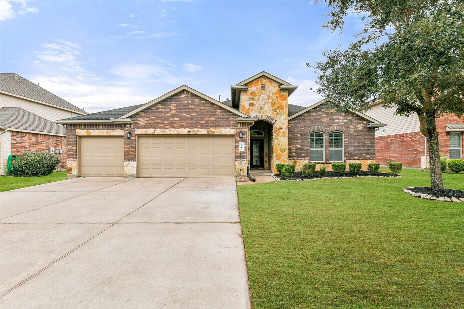 Real estate property located at 2514 Copper Fields, Brazoria, Sterling Lakes At Iowa Colony, Rosharon, TX, US