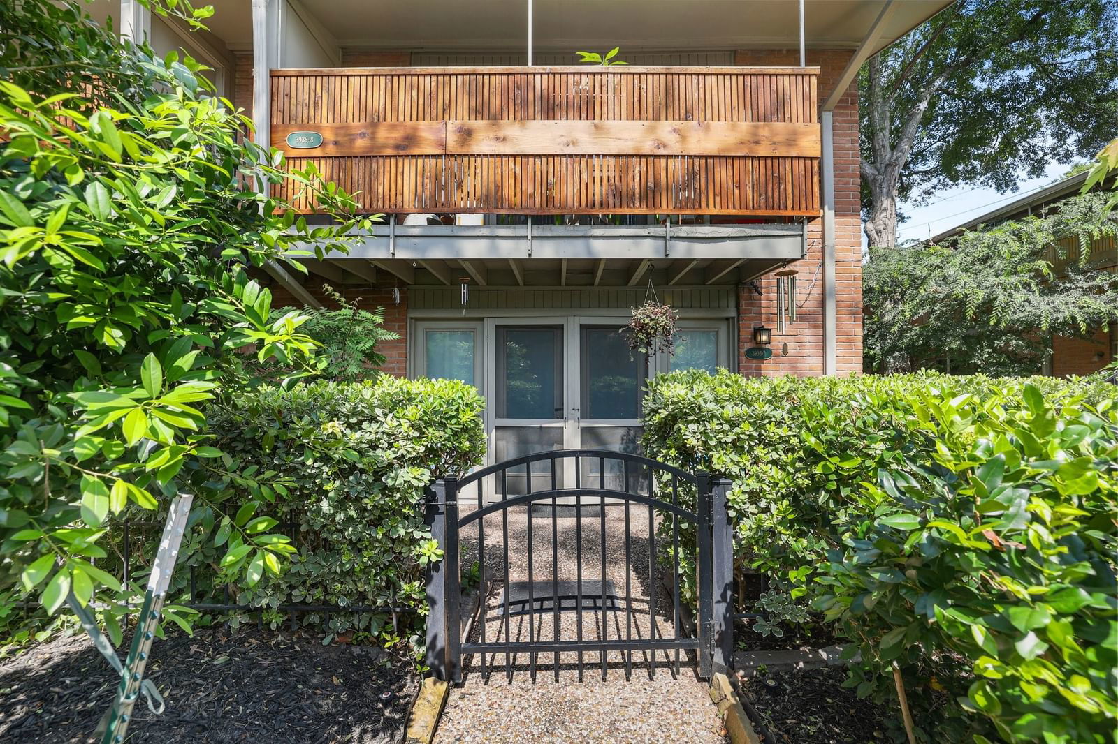 Real estate property located at 3936 Alabama #7, Harris, Foresters Pond Condo, Houston, TX, US