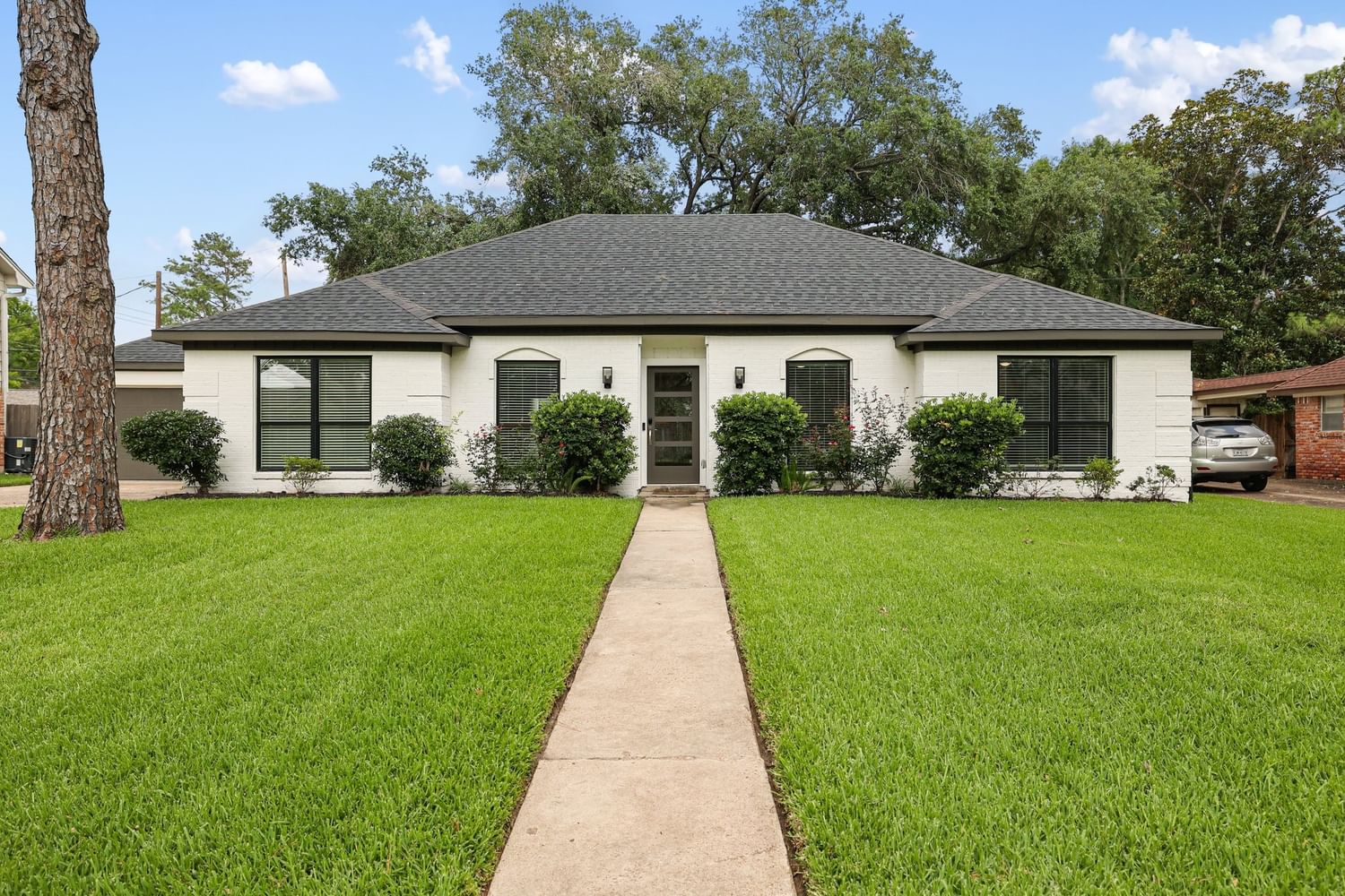 Real estate property located at 2630 Hollow Hook, Harris, Spring Shadows Sec 01, Houston, TX, US