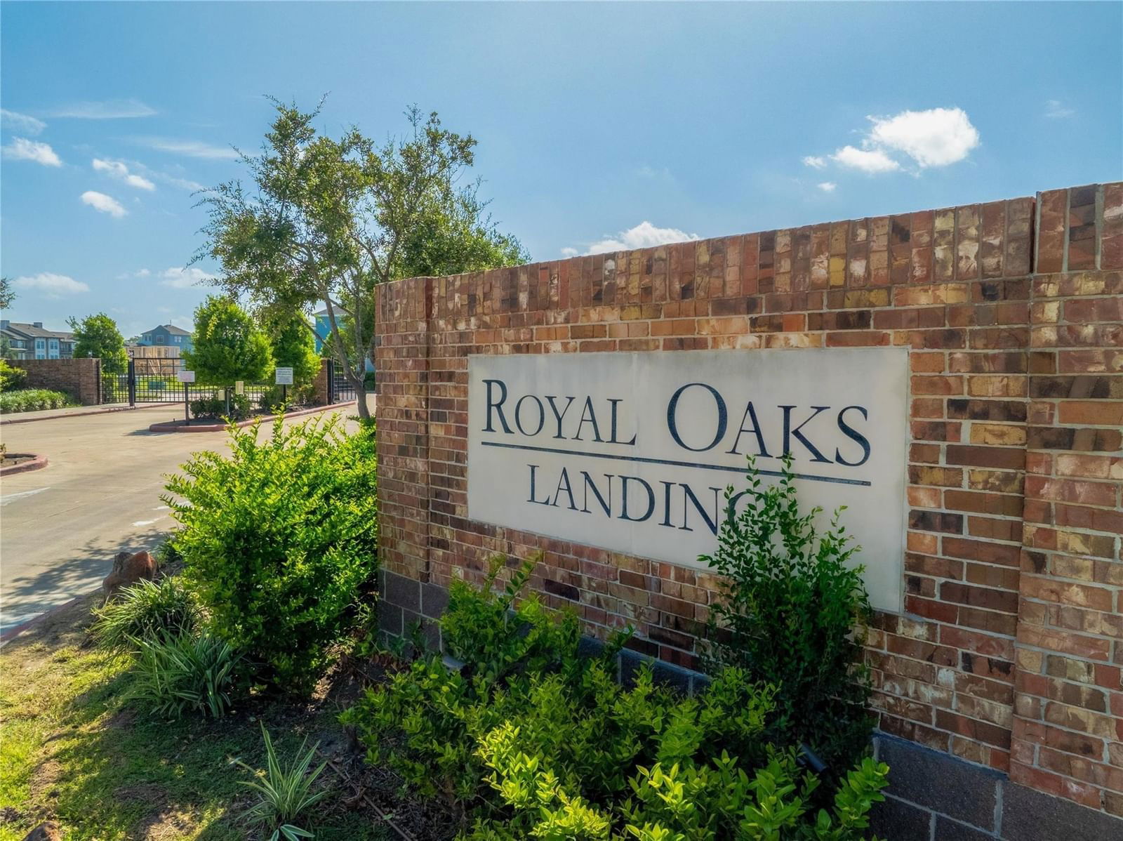 Real estate property located at 12019 Royal Oaks Run, Harris, Royal Oaks Lndg, Houston, TX, US