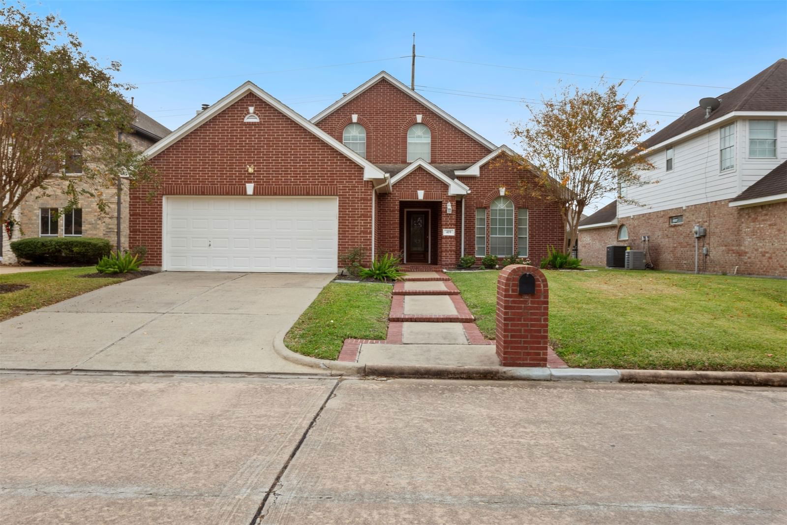 Real estate property located at 419 Richmond Place, Fort Bend, Richmond Place Ph One, Richmond, TX, US