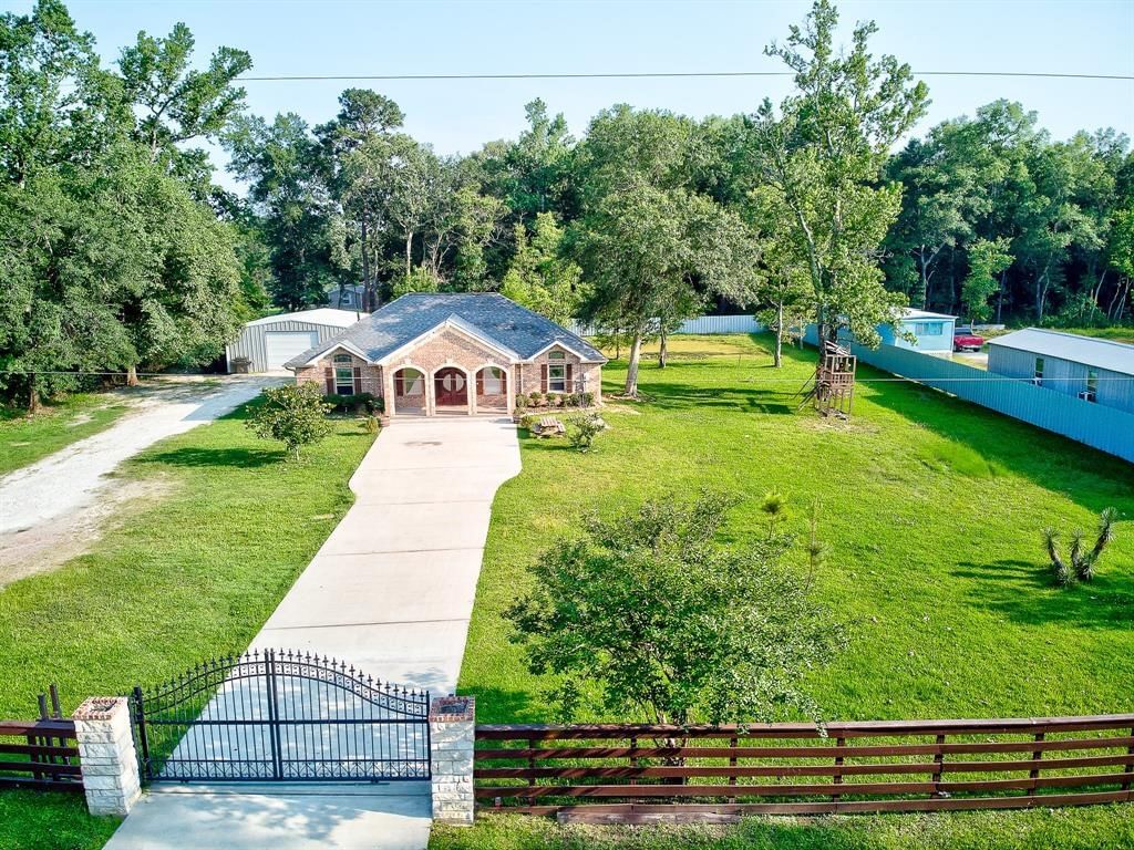 Real estate property located at 110 County Road 328, Liberty, South Park, Cleveland, TX, US