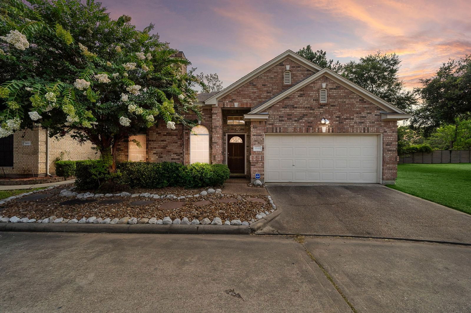 Real estate property located at 1946 Sugar Pine, Harris, Sugar Pine Estates Amd, Houston, TX, US