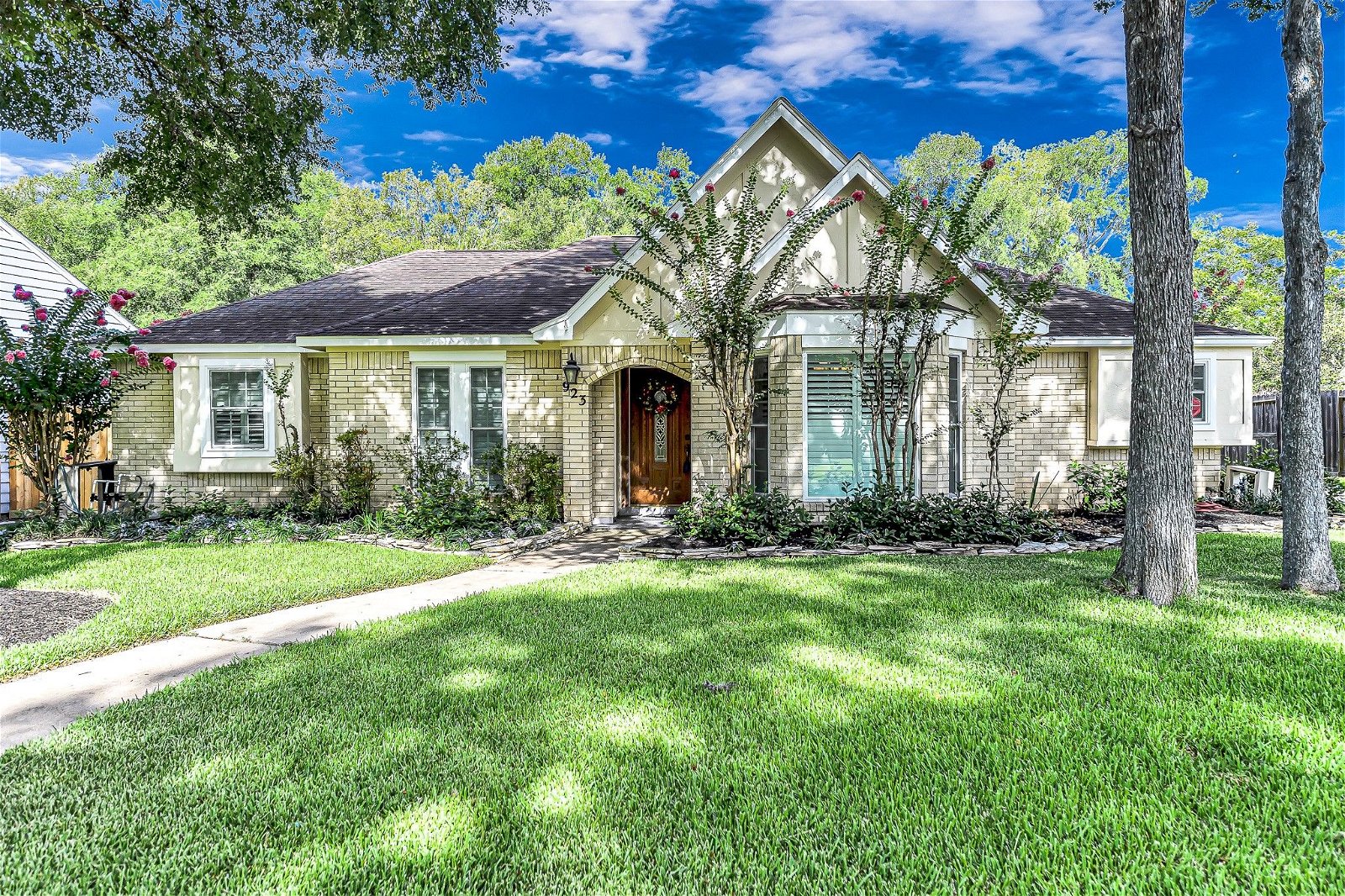 Real estate property located at 923 Bent Creek, Fort Bend, Richmond, TX, US