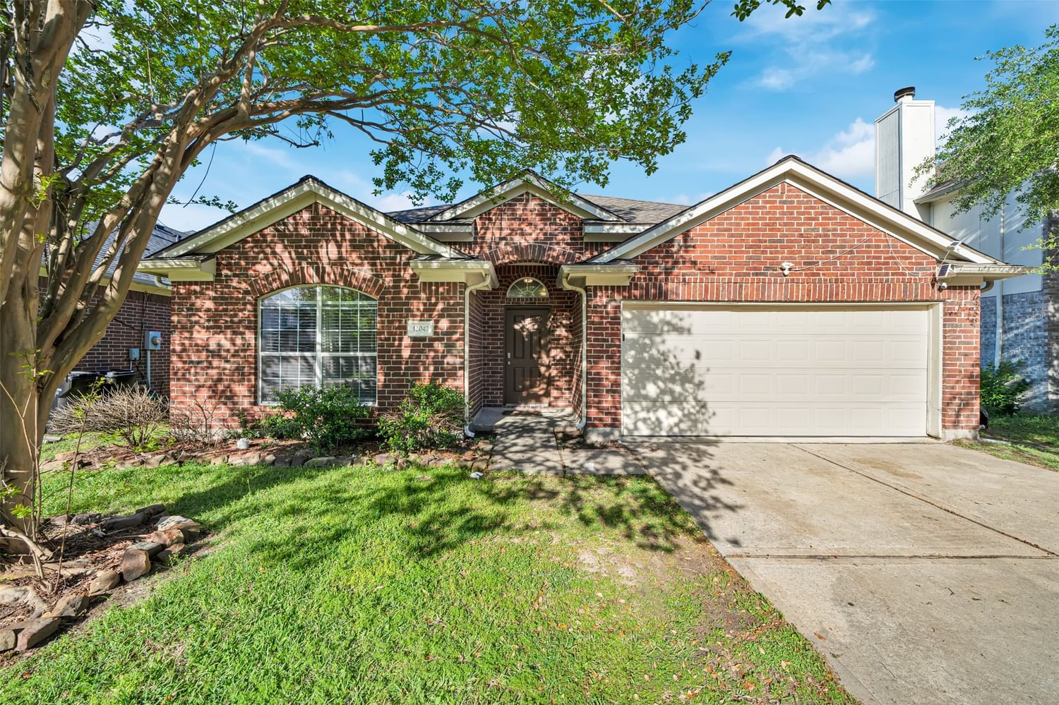 Real estate property located at 12047 Ballardvale, Harris, Heritage Village Sec 05, Houston, TX, US