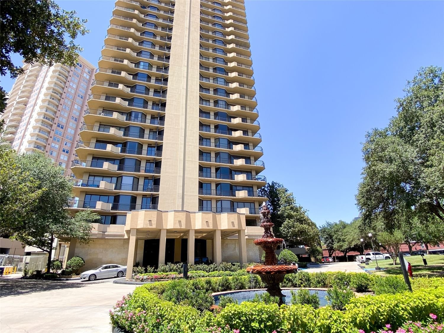 Real estate property located at 3350 Mccue #301, Harris, Houston, TX, US