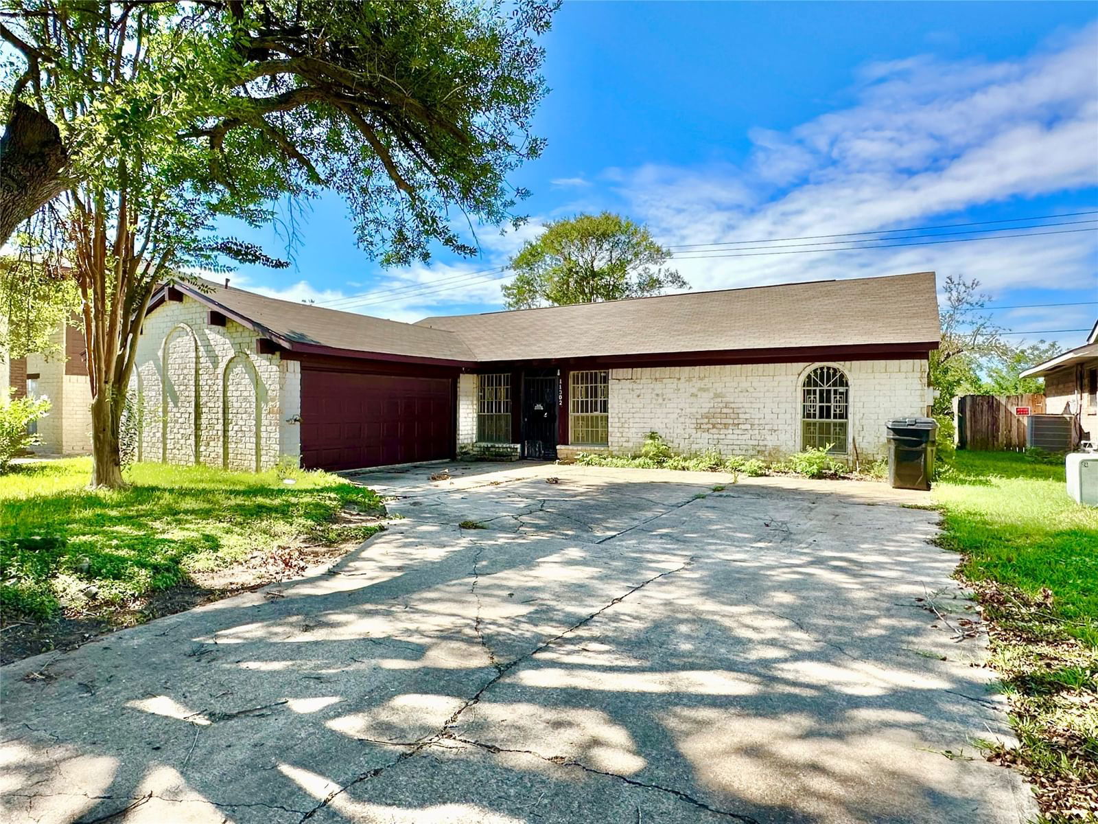 Real estate property located at 11302 Sagecanyon, Harris, Sagemont, Houston, TX, US