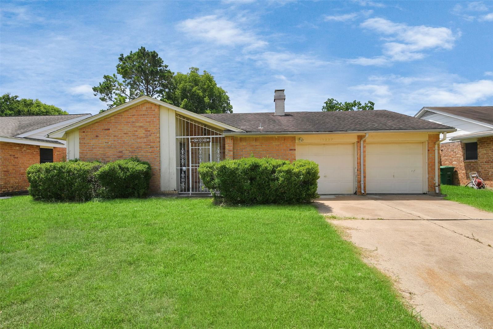 Real estate property located at 13227 Ascot Glen, Harris, Parkridge Sec 01, Houston, TX, US