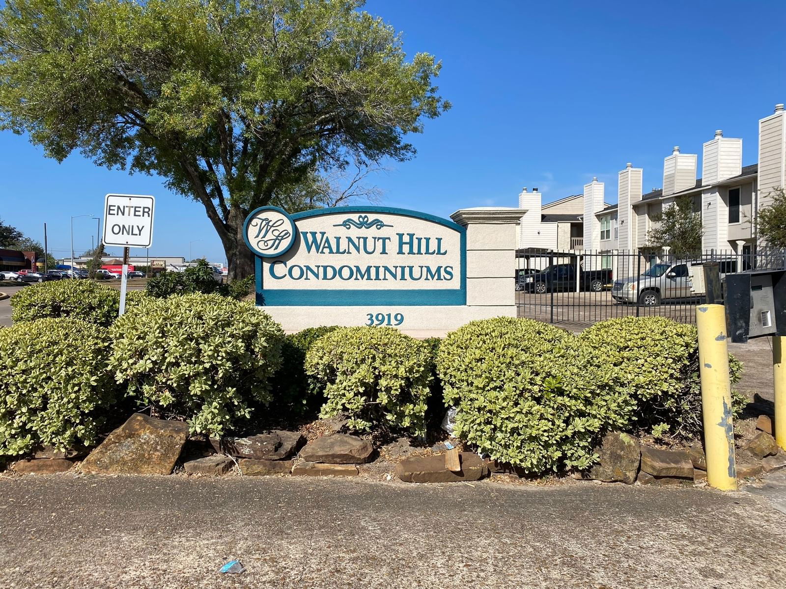 Real estate property located at 3919 Fairmont #162, Harris, Walnut Hill Condo, Pasadena, TX, US